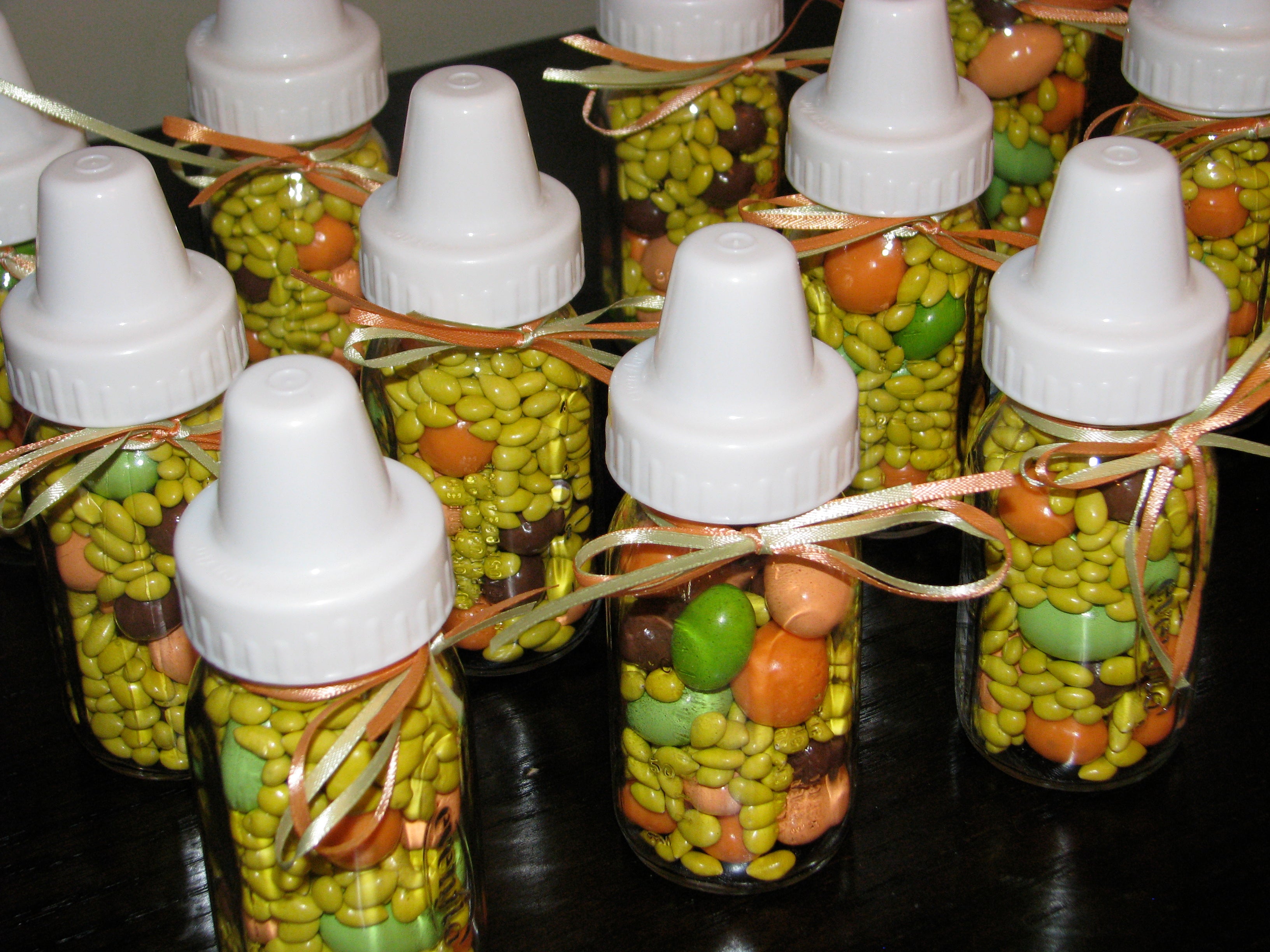 Hip Tip: Simple Baby Shower Favors