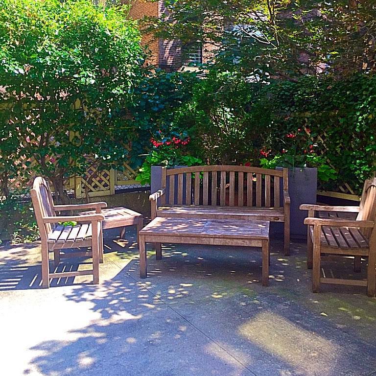 backyard seating area - Stylish Spoon